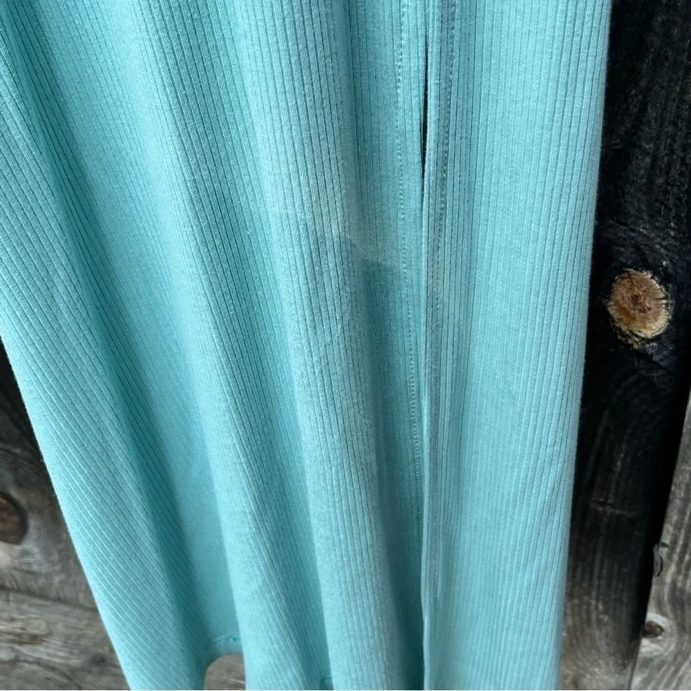 Revamped Maxi Dress Size Medium - Picture 3 of 6